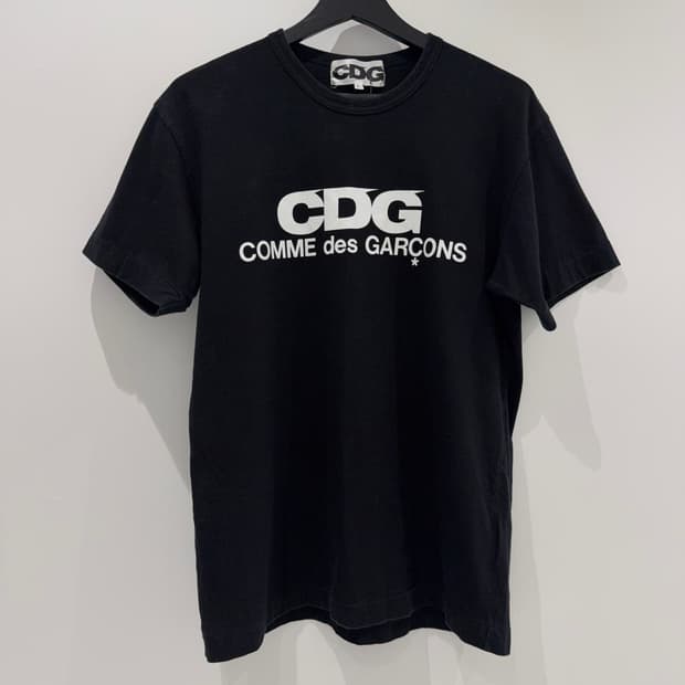 꼼데가르송 CDG 반팔 티셔츠