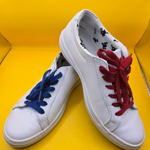 라코스테 와 디즈니 미키마우스콜라보 스니커즈 235