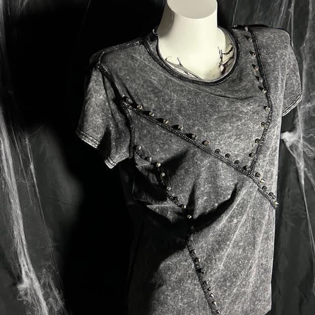 stud line stone dyed tee