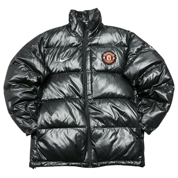 ✨ (바배) 나이키 맨유 00s 덕다운 유광 패딩 