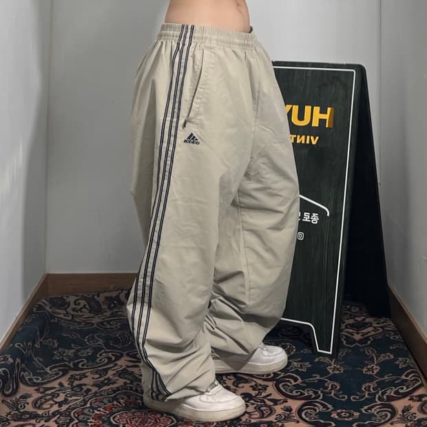 아디다스 베이지 와이드 트랙 팬츠 90