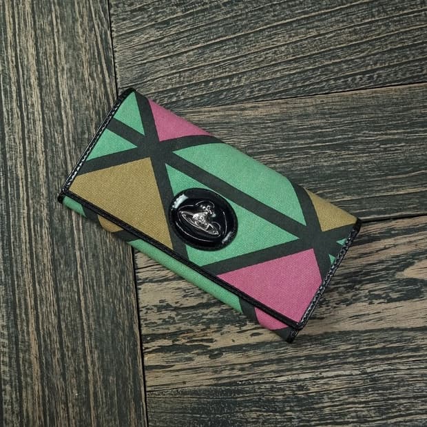 [비비안웨스트우드] 빈티지 기하학 패턴 ORB 엠블럼 장지갑 P01214