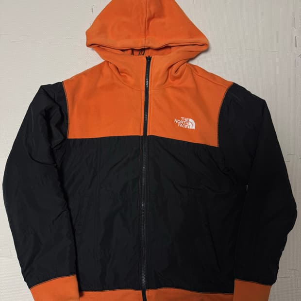 노스페이스 리버시블 점퍼