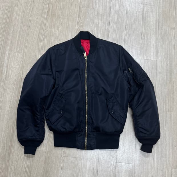 알파인더스트리 리버시블 봄버자켓