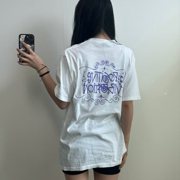 스투시 파지티브 바이브레이션 화이트 반팔 티셔츠