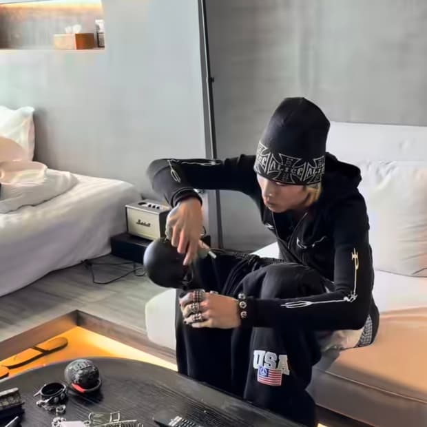 Playboi Carti Music Double Zip Up [M]
