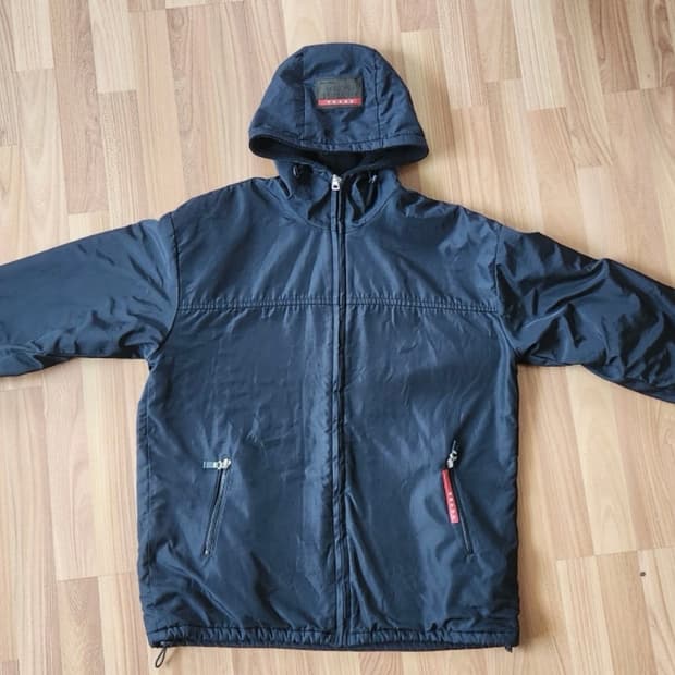 프라다 스포츠 집업자켓 M