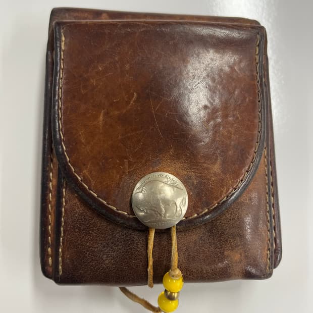 고로스 네츄럴 새들레더 콘초 신형 반지갑