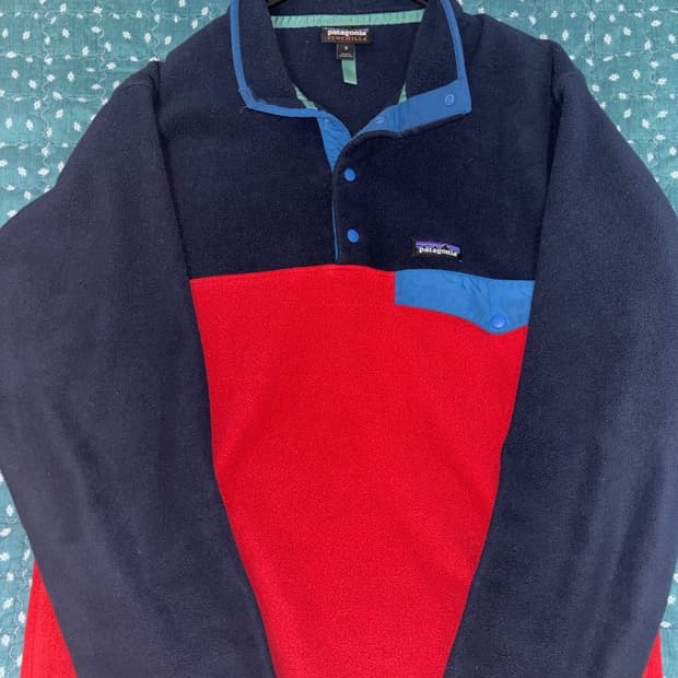 파타고니아 네이비 레드 M