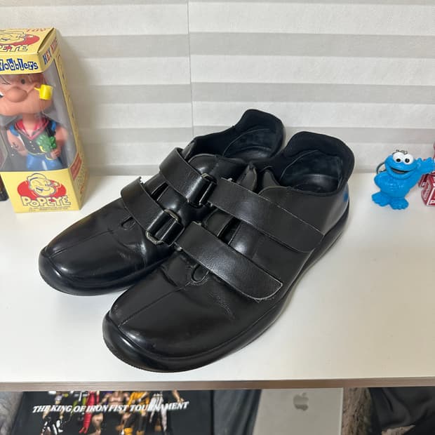 프라다 스포츠 벨크로 슈즈