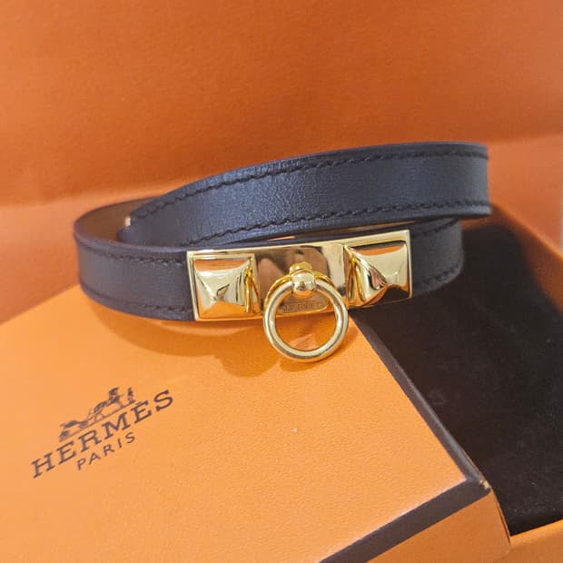 [신품급]에르메스 리베일 더블투어 금장 블랙 팔찌 (M) [정품/풀세트]