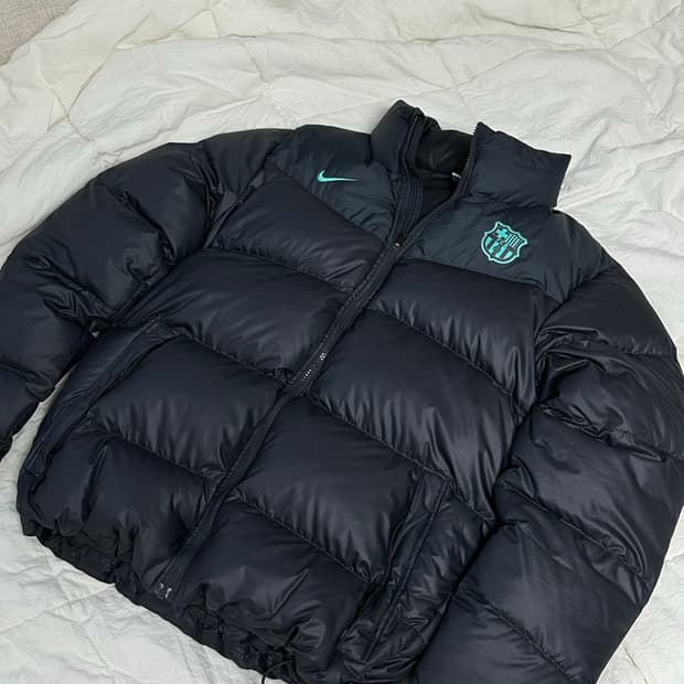 나이키 바르샤 FC 패딩  오리털 라지