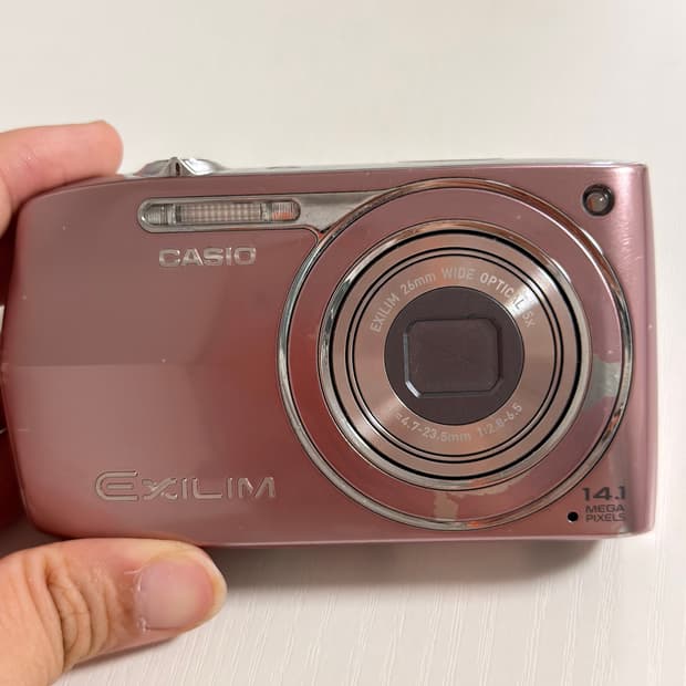 카시오 엑슬림 Z2000 디지털 카메라