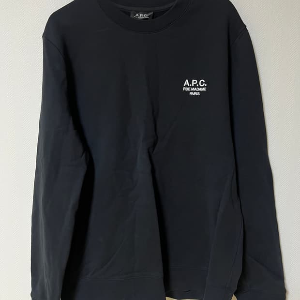 apc 아페쎄 루 마담 블랙 맨투맨 xl