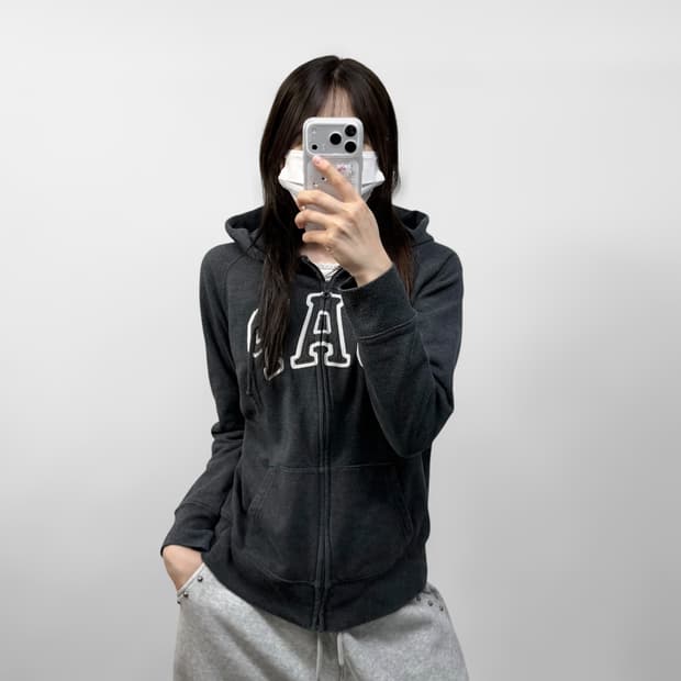 갭 Gap 스펠 로고 후드집업 차콜