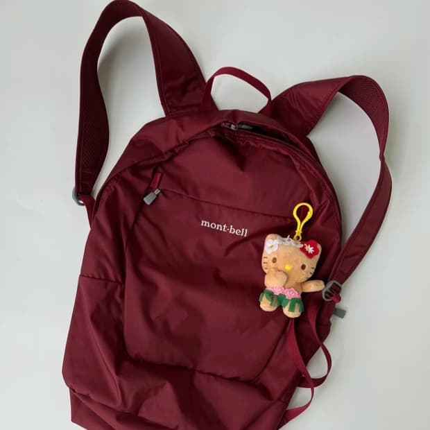 몽벨 포켓토블 데이팩 15L 버건디 레드와인색