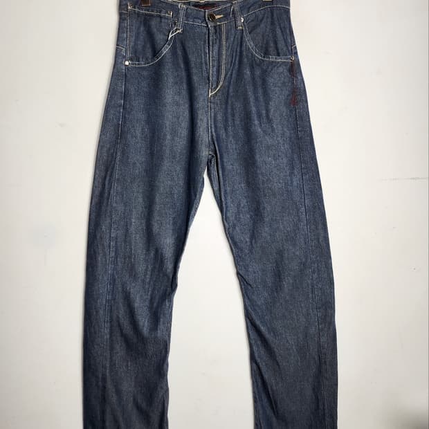 리바이스 엔지니어드 데님 팬츠
