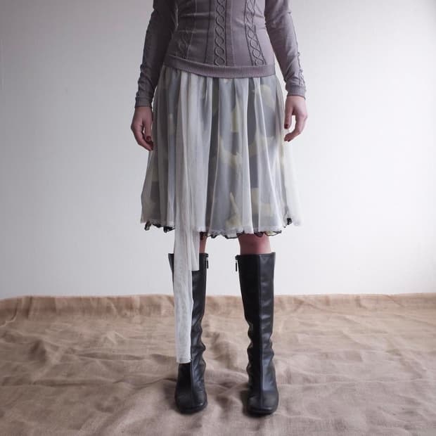 레이어드 화이트 튤 스커트