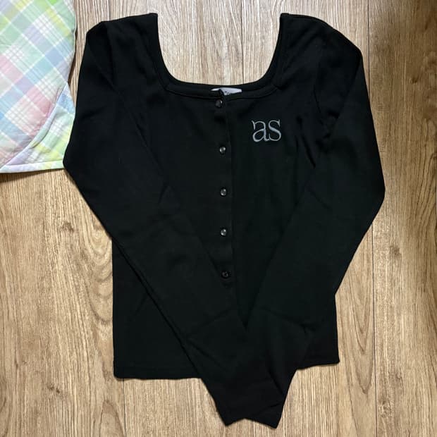 애즈온 스퀘어넥 