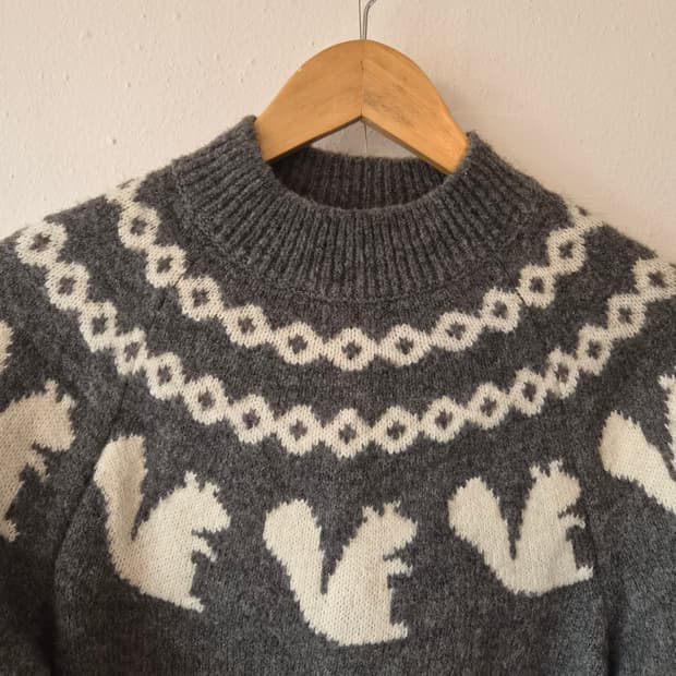 유니클로 JW앤더슨 여성 노르딕울니트 S사이즈