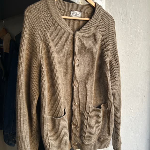 부기홀리데이 울 가디건