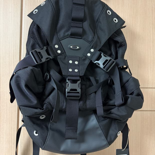 오클리 아이콘 RC 백팩 (새상품)