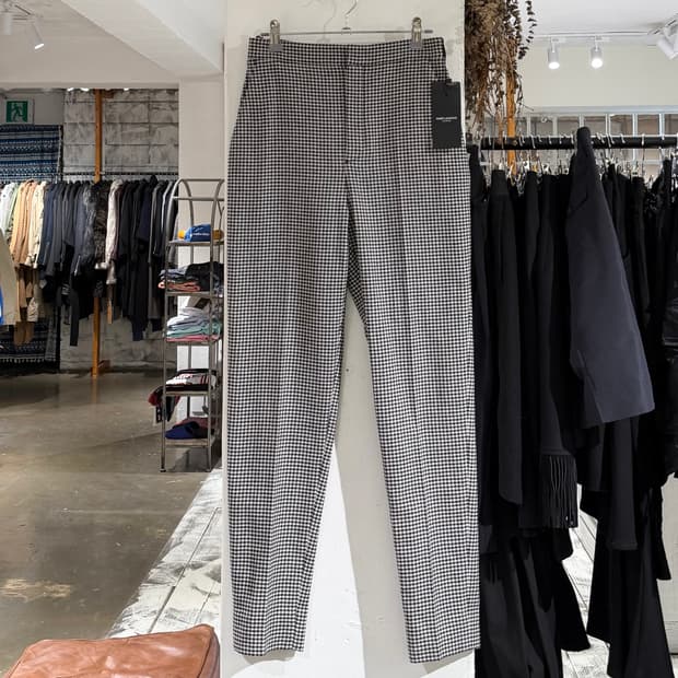 생로랑 블랙화이트 하운드투스 체크 패턴 팬츠