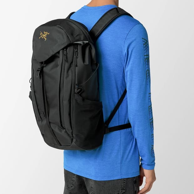 아크테릭스 맨티스 20 백팩 블랙