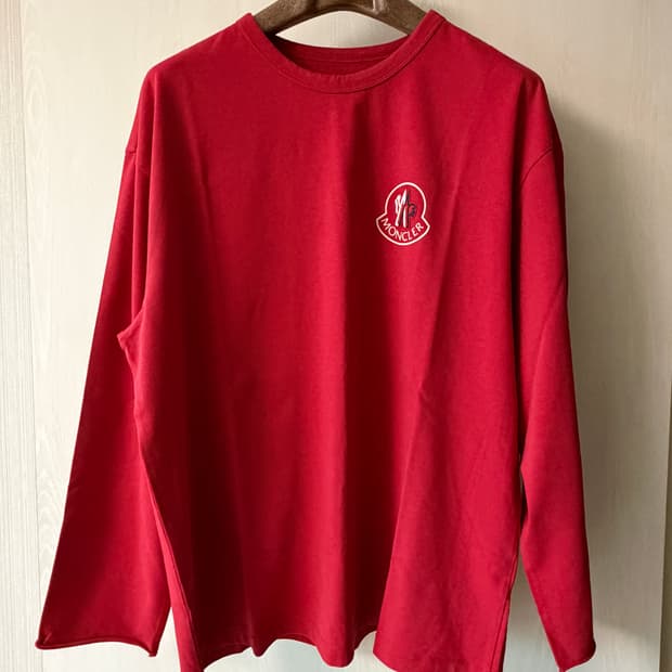 몽클레르 KithXMoncler 긴팔 티셔츠