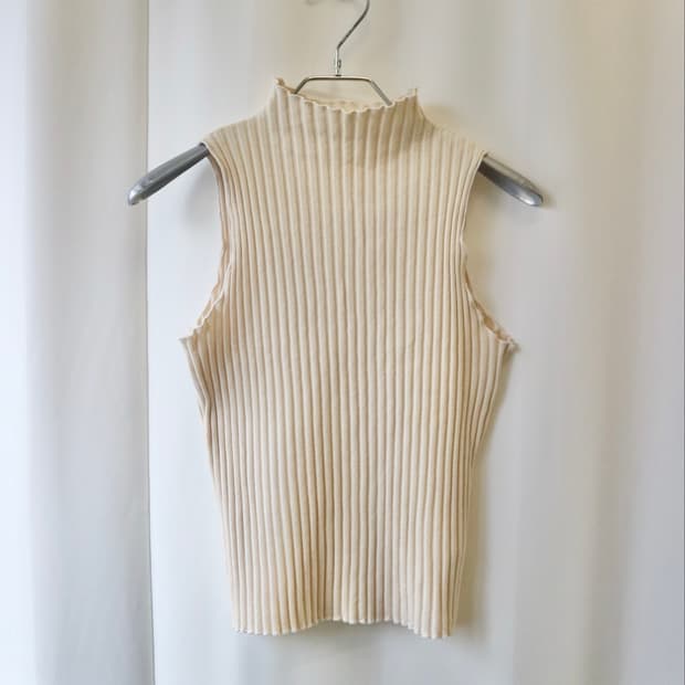 John Elliott mock neck top
