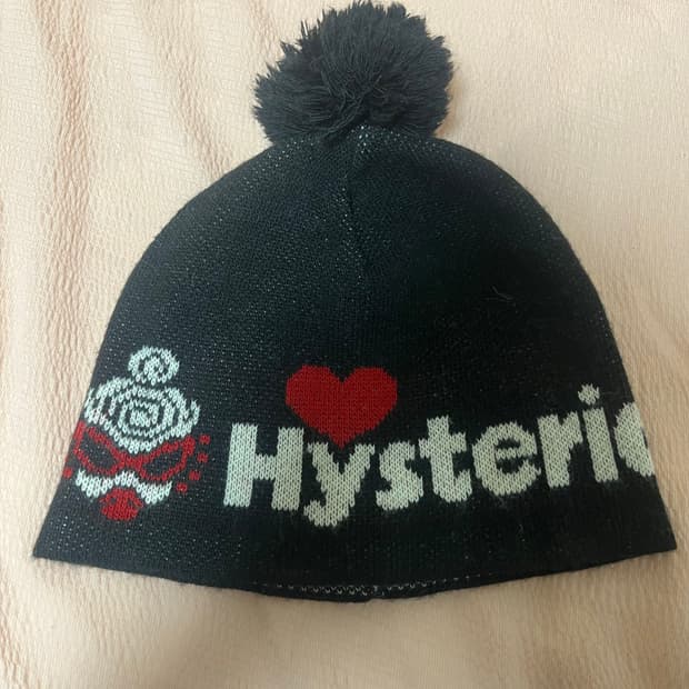 히스테릭글래머 미니 방울 비니