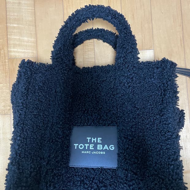 마크제이콥스 더토트백