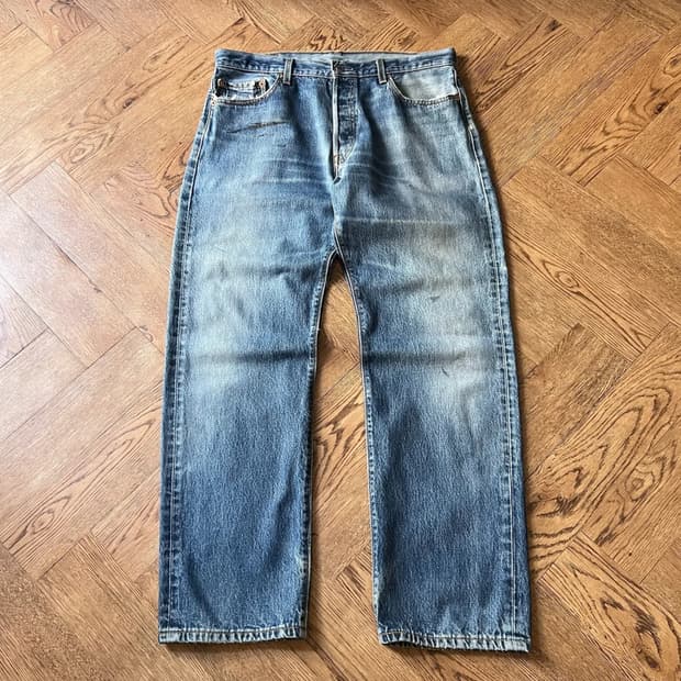 [36]00's 리바이스 USA 501 빈티지 페이딩 스트레이트 데님팬츠