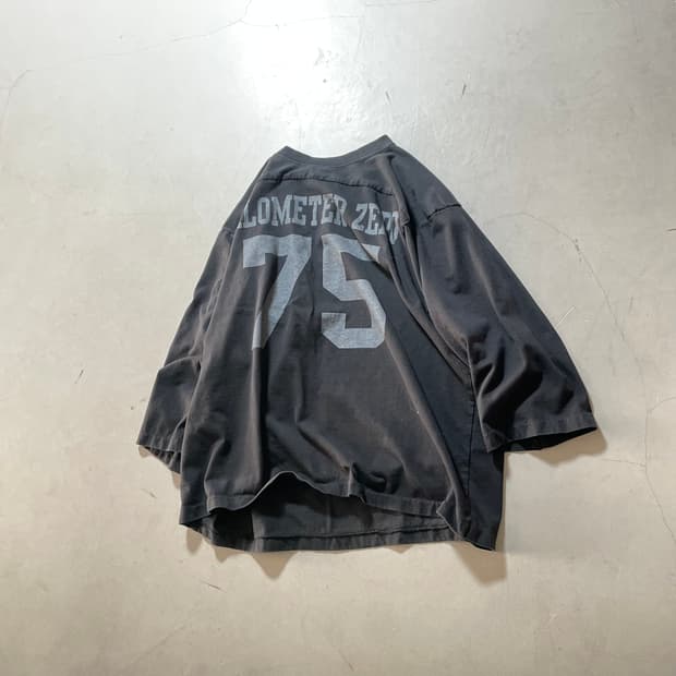 KZ Atelier 그래픽 티셔츠