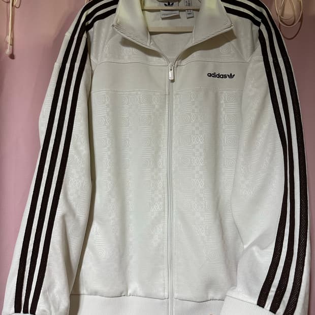 아디다스져지 아디다스 프리미엄 엠보스드 트랙탑 대장 희귀 집업 아디다스