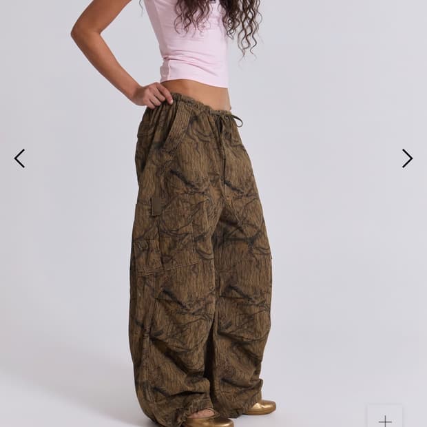 제이디드런던 Forest Camo Parachute Pants