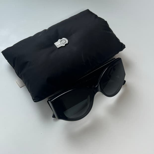 젠틀몬스터 Moncler LCD 스와이프 선글라스