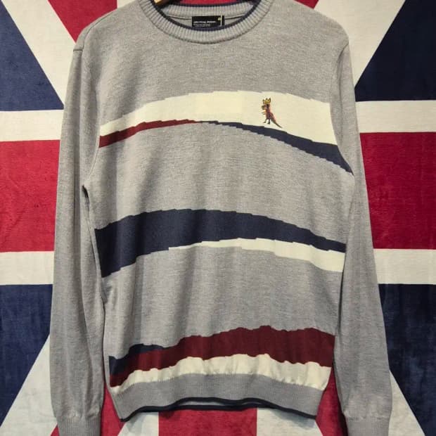 새상품[105] 장미쉘바스키아 울혼방 공룡자수 니트