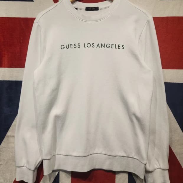 [M] 게스 스웻셔츠 화이트