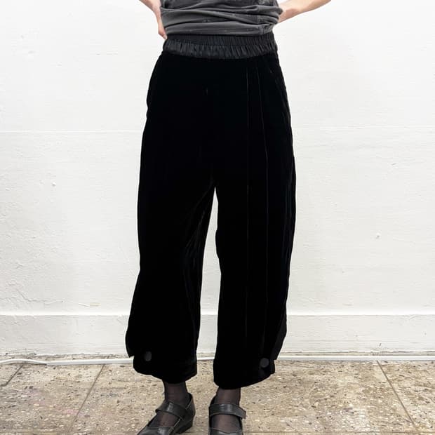 엠포리오 아르마니 벨루어 팬츠