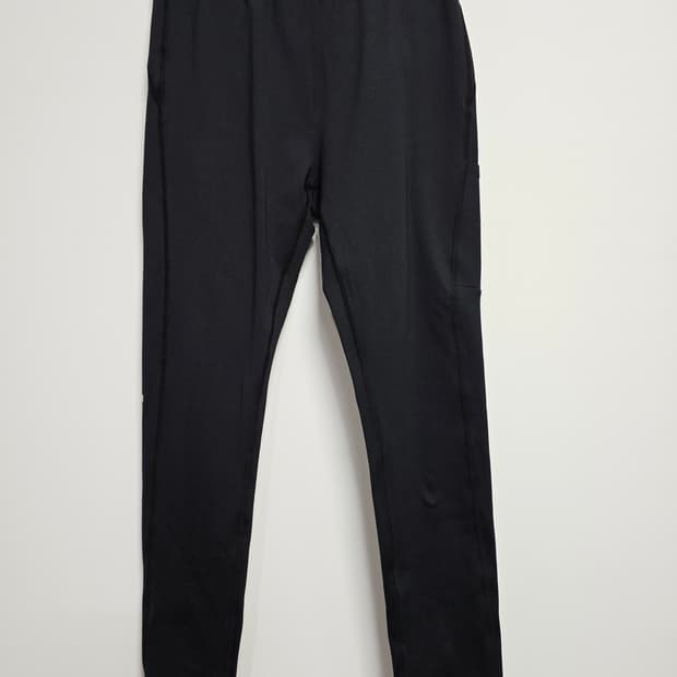 데상트 블랙 스포츠 레깅스