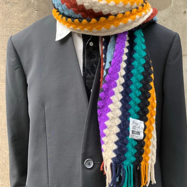 모스키노 멀티컬러 머플러