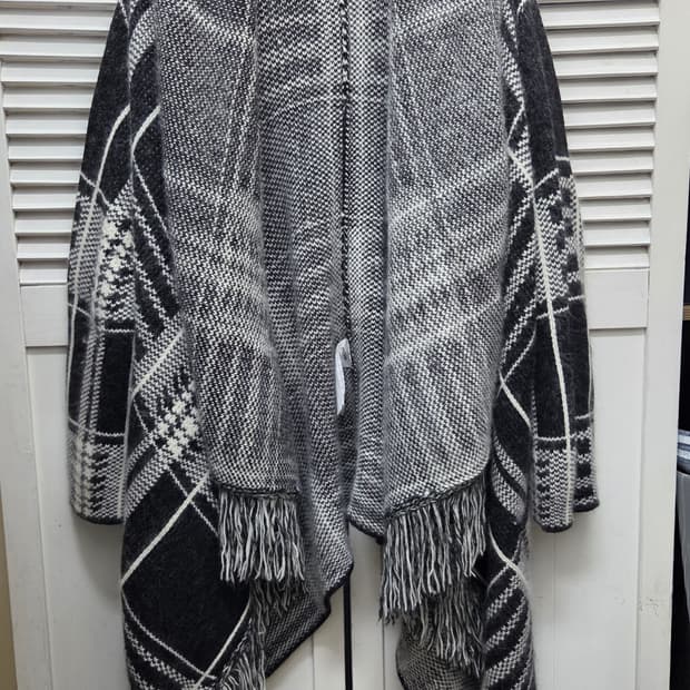 마쥬 울 판초 코트