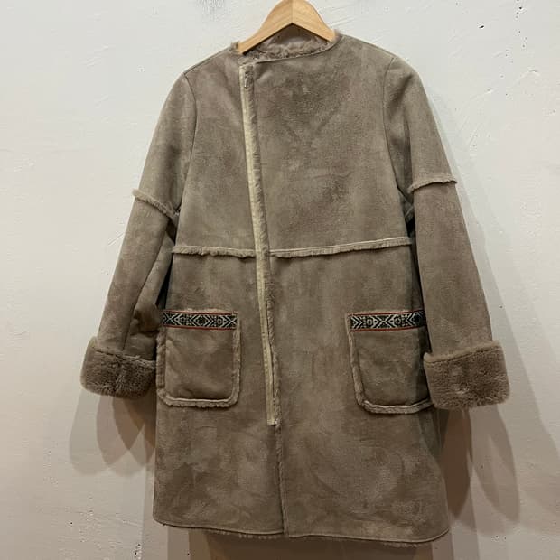 TITICACA 티티카카 에스닉 무스탕 자켓 우먼즈