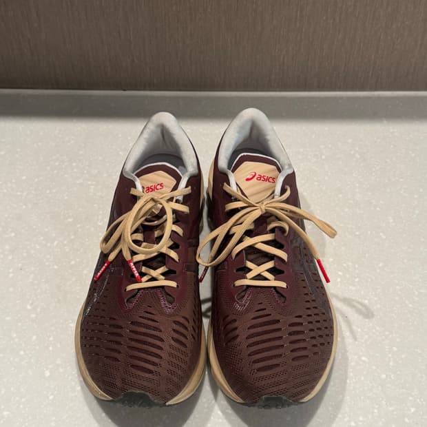 Affix Asics novoblast