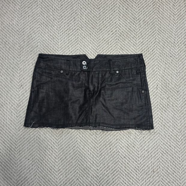 Circle jeans 이탈리아 브랜드 생지 로우라이즈 미니스커트
