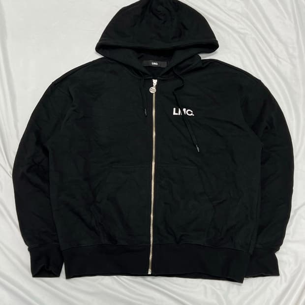 LMC 자수로고 후드집업 블랙
