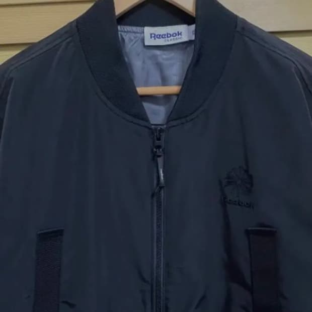 리복클래식 남성 집업바람막이점퍼 100