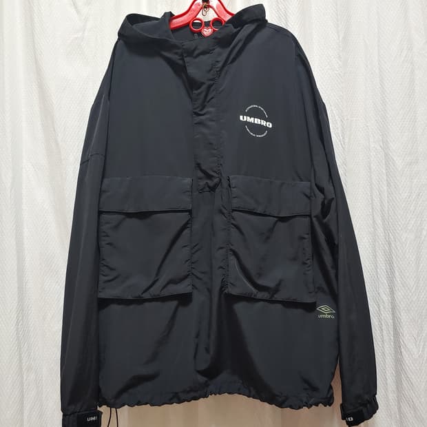 엄브로 쿨터치카고포켓아노락 바람막이 블랙 110(2XL)