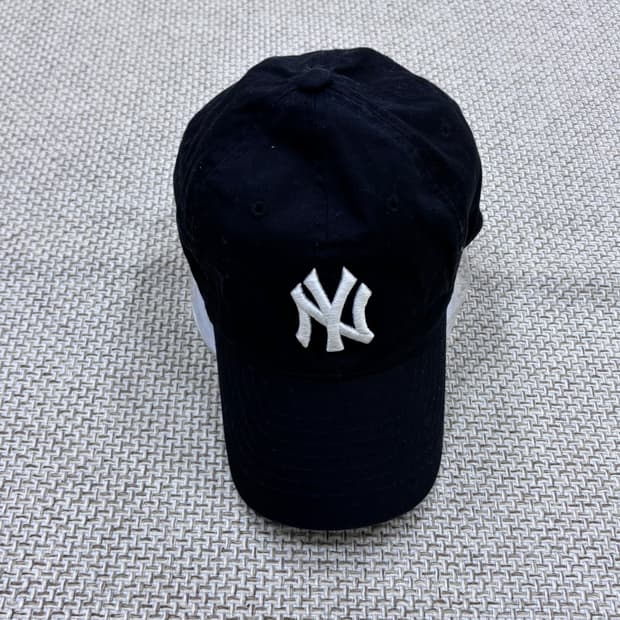 F MLB 뉴욕양키스 로고 자수 블랙 볼캡 729E2